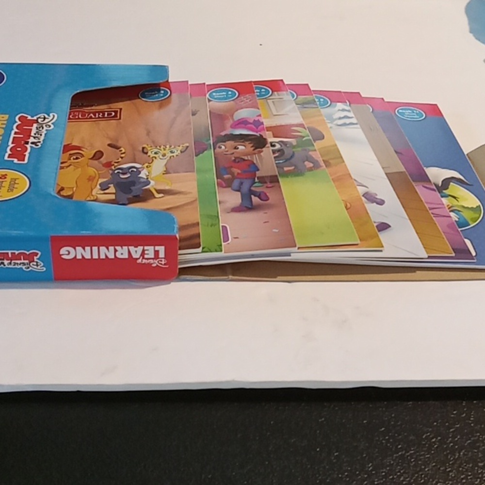 Disney Junior Phonics Book Set